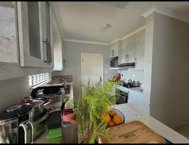 3 BEDROOM HOUSE FOR SALE IN CRYSTAL PARK